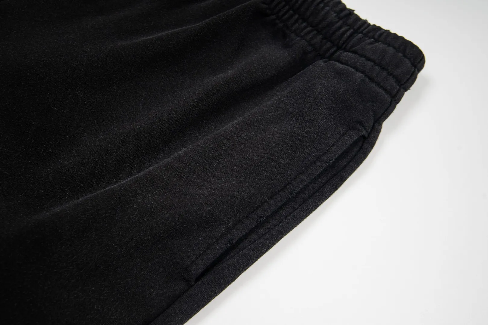 💰P115 Balenciaga 26SSNew Arrival 460 Size：1234 : Black